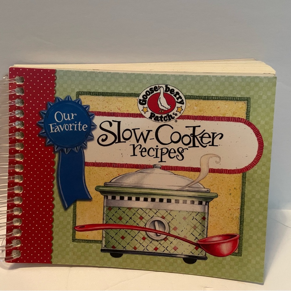 Slow Cooker Recipes Book - Red and Green